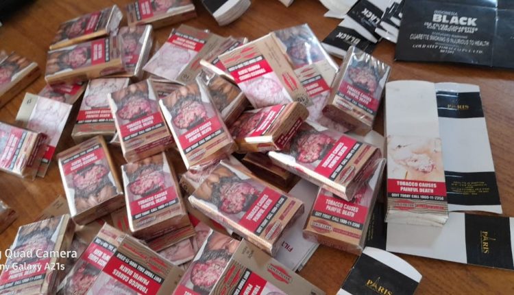 नवादा में पकड़ा गया नकली सिगरेट।